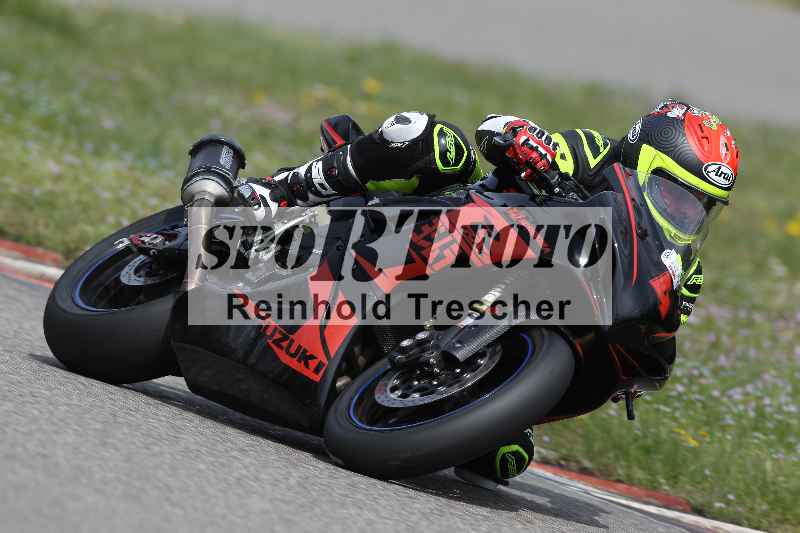 /Archiv-2023/06 10.04.2023 Moto Club Anneau du Rhin/Rouge Expert/4